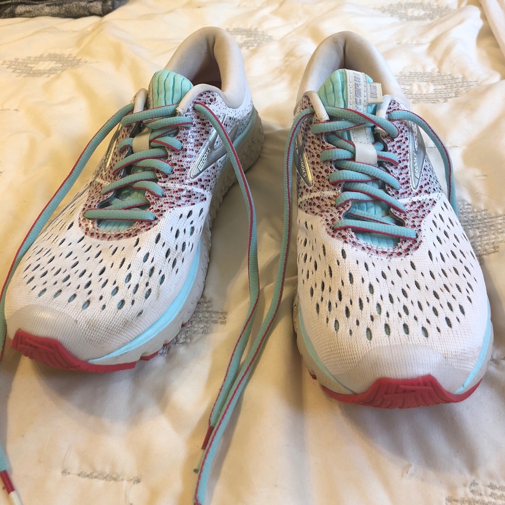 Brooks Glycerin 16 Size 7